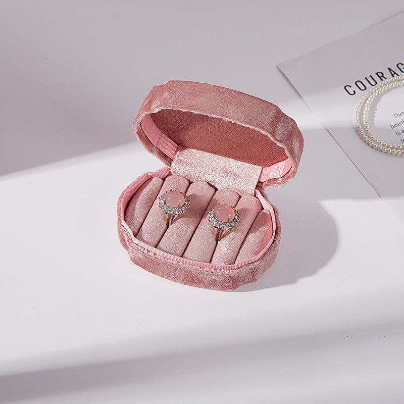 Velvet Shell Shaped Large Capacity Jewelry Box for Earrings