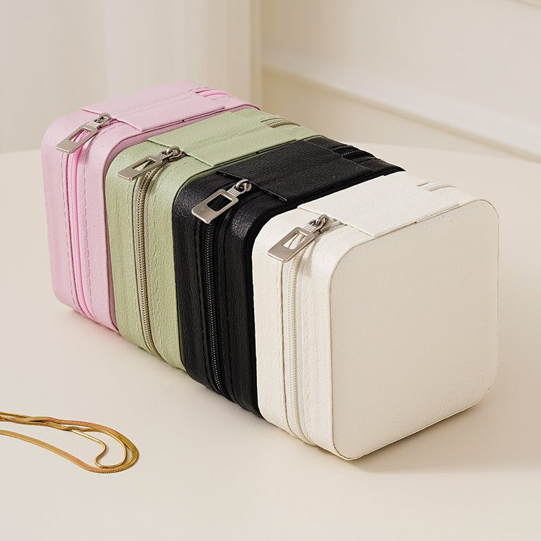 Portable Simple Leather Travel Jewelry Case