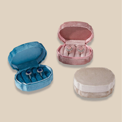 Velvet Shell Shaped Large Capacity Jewelry Box for Earrings